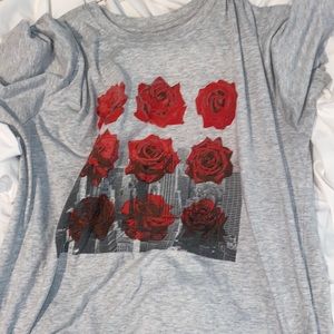 Roses tshirt